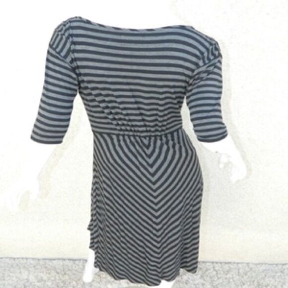 Anthropologie Tiny Dress Black and Gray Sz XSP - Picture 3 of 4